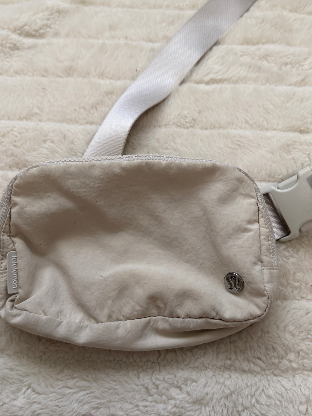 lululemon athletica Cream Crossbody Waist Pack